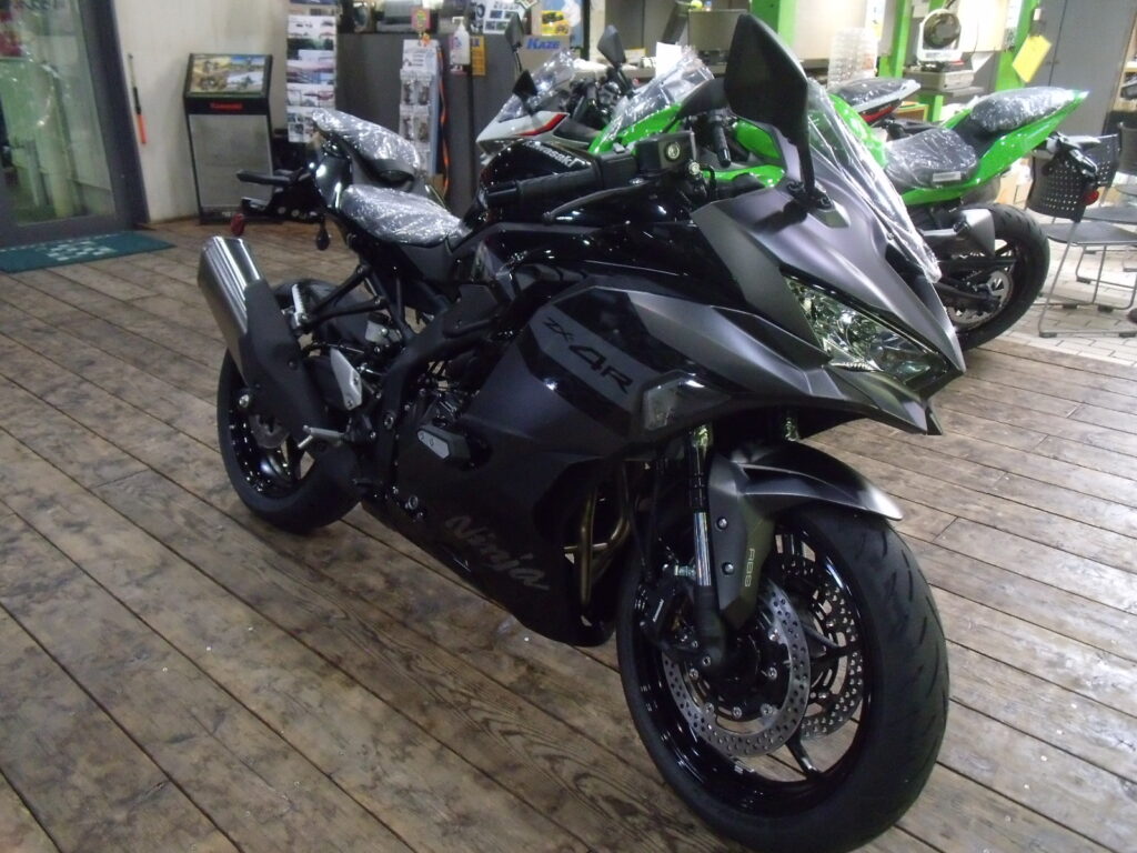 Ninja ＺＸ4Ｒ-SE NEW