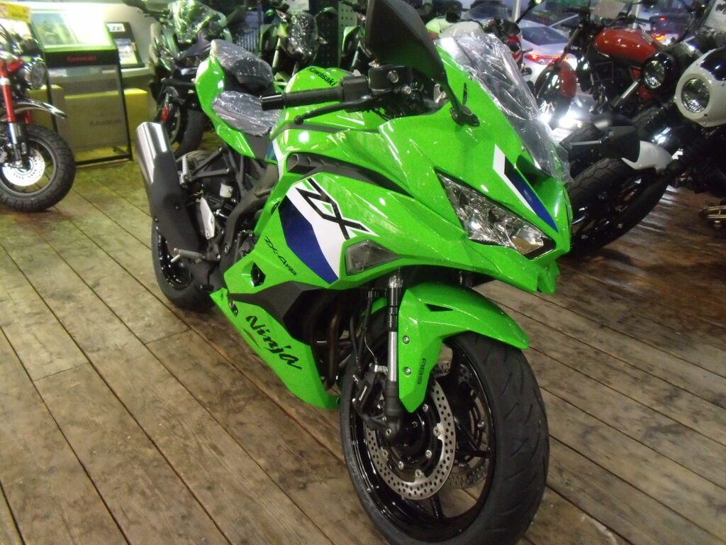 4/29までのお取り置き(ぴ様) Ninja ZX-4RR | 箕面千里でバイクのメンテナンス・車種選びなら