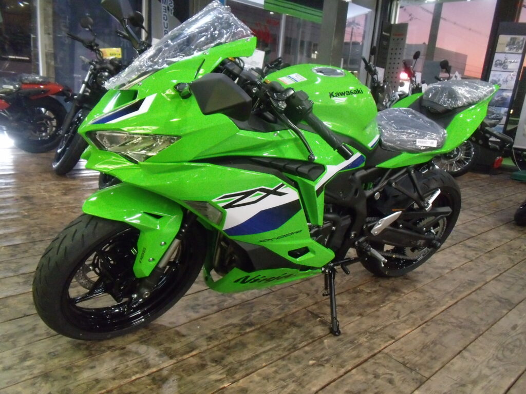 Ｎｉｎｊａ　ＺＸ２５ＲＲ