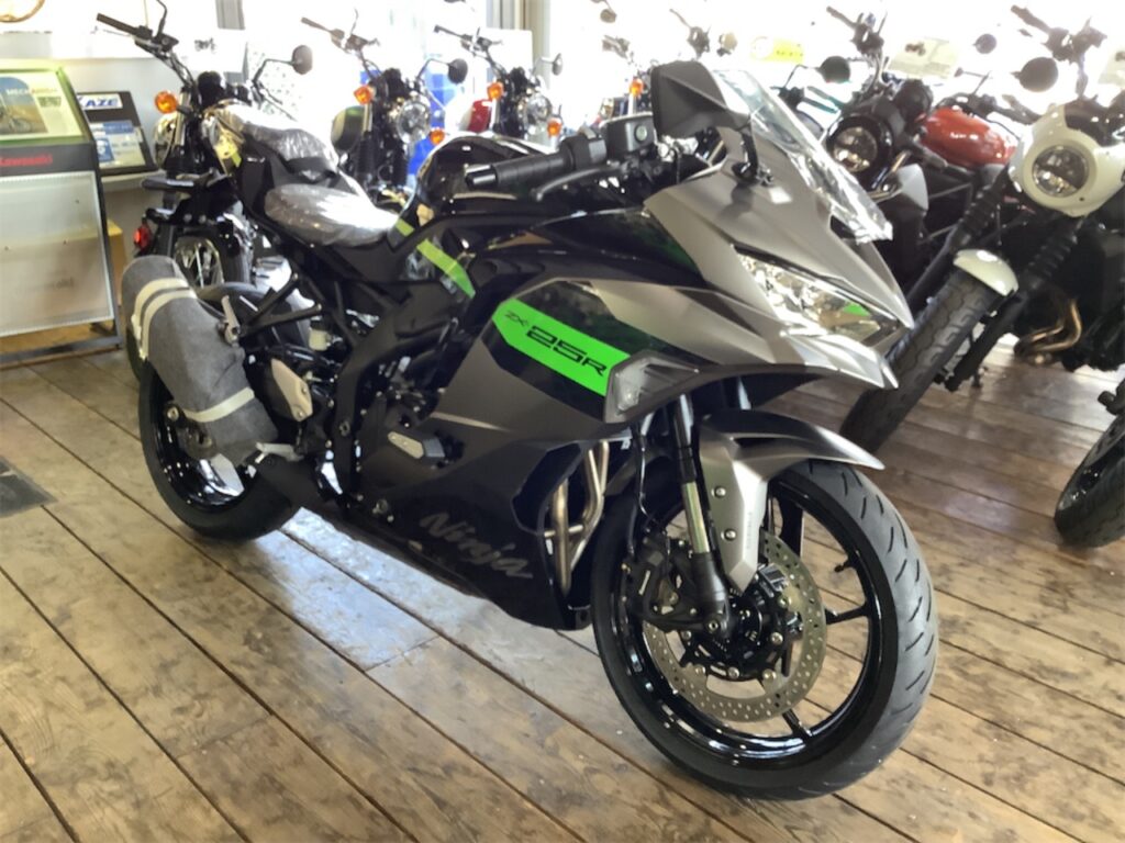 Ninja ZX-25R SE