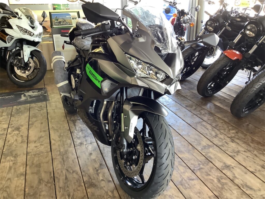 Ninja ZX-25R SE