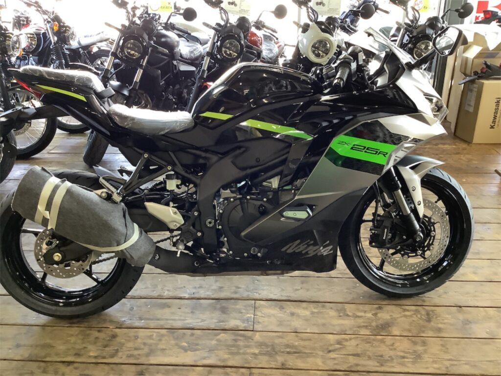 Ninja ZX-25R SE