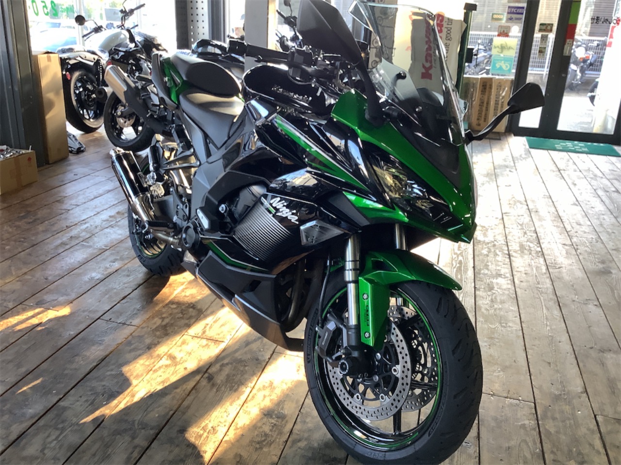 Ninja1000 SX 2023年