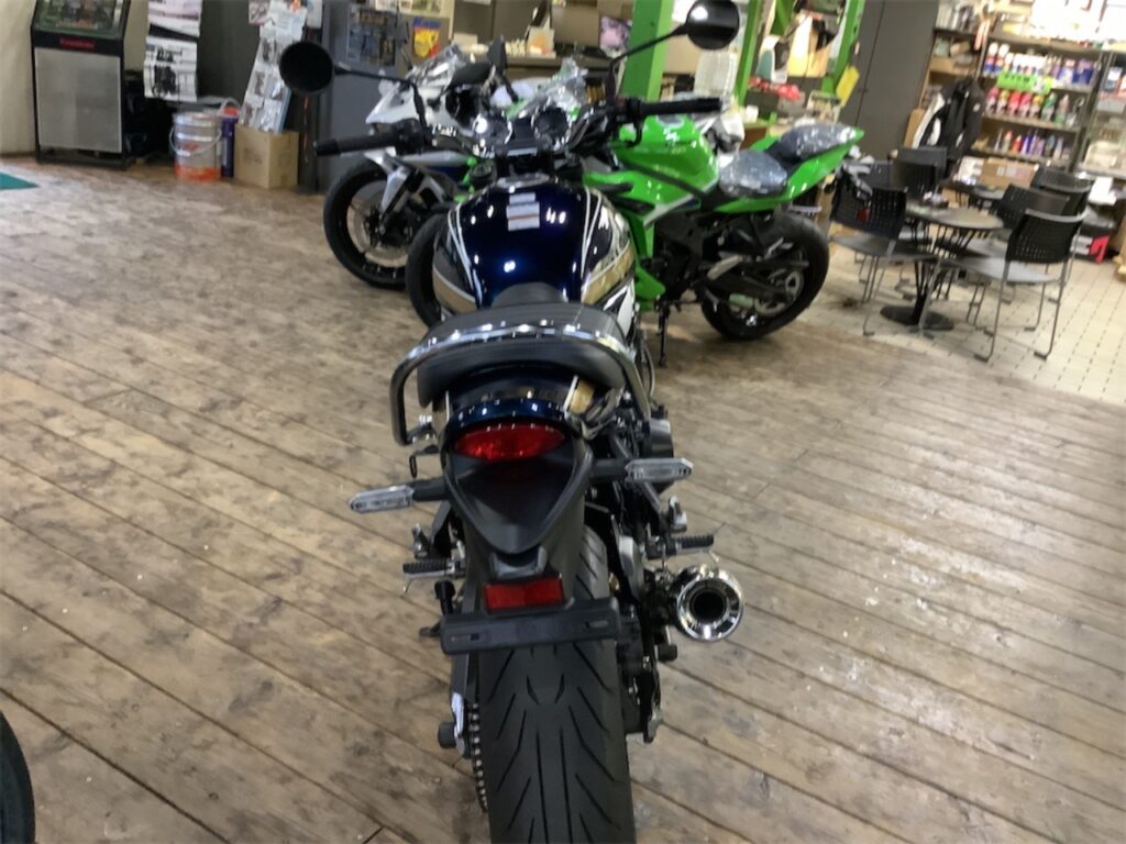 Ｚ９００ＲＳ入荷致しました☆