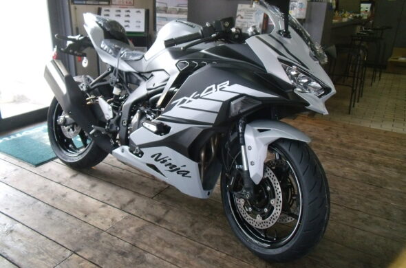 ☆Ｎｉｎｊａ　ＺＸ4Ｒ SE成約済みとなりました☆